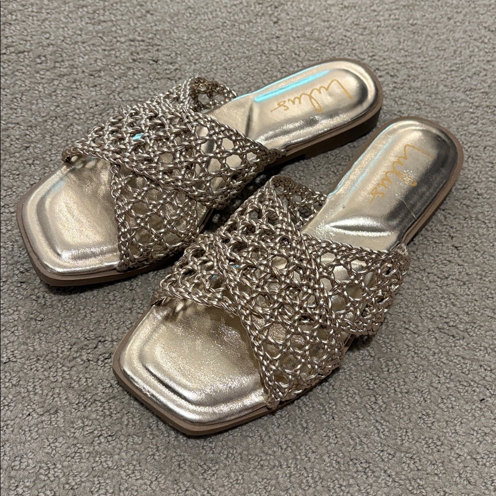 Metallic gold woven Slide Sandals